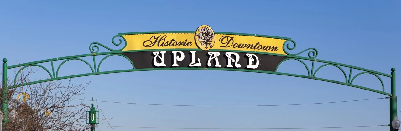 Historic Downtown Upland Sign